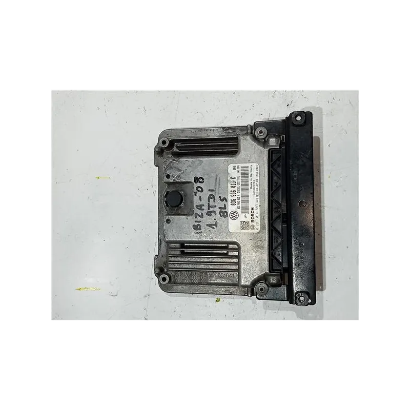 Recambio de centralita inyeccion para seat ibiza berlina (6j5)(06.2008) 1.9 tdi referencia OEM IAM 03G906013K EDC17U01  