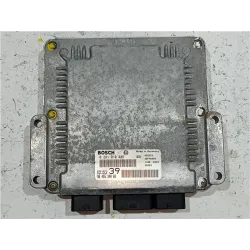 Recambio de centralita inyeccion para citroën c5 berlina hdi (dcrhzb, dcrhze) referencia OEM IAM 0281010885 EDC15C239  