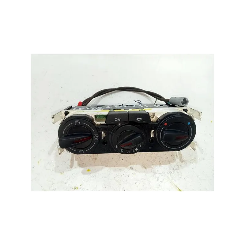 Recambio de mandos climatizador para seat ibiza berlina (6j5)(06.2008) 1.9 tdi referencia OEM IAM 6J0820045A  