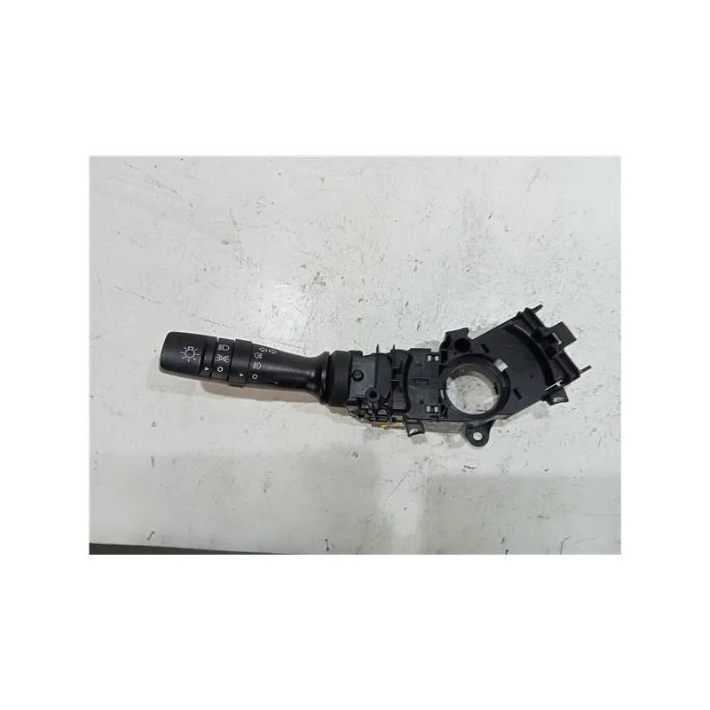 Recambio de mando de luces para kia proceed (jd)(2013) referencia OEM IAM 3753MA2210  