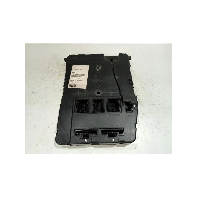 Recambio de caja reles para renault megane ii classic berlina (2003) referencia OEM IAM 8200306434  