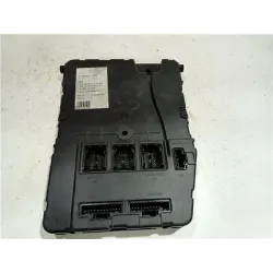 Recambio de caja reles para renault megane ii classic berlina (2003) referencia OEM IAM 8200433198  