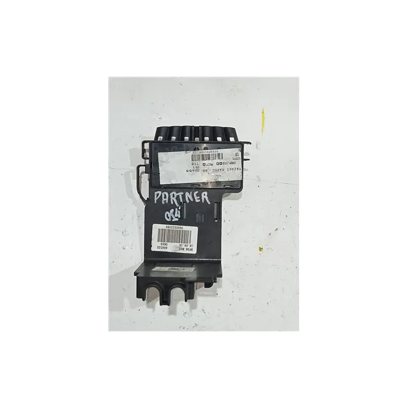 Recambio de cable positivo bateria para peugeot partner furgón (05.2008) 1560 referencia OEM IAM BFDBB01 66652  
