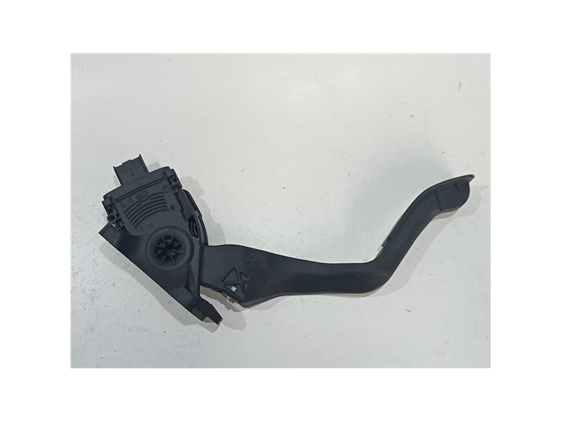 Recambio de potenciometro pedal gas para peugeot 207 (2006) 1.4 confort [1,4 ltr. - 50 kw hdi] referencia OEM IAM 968153038000  