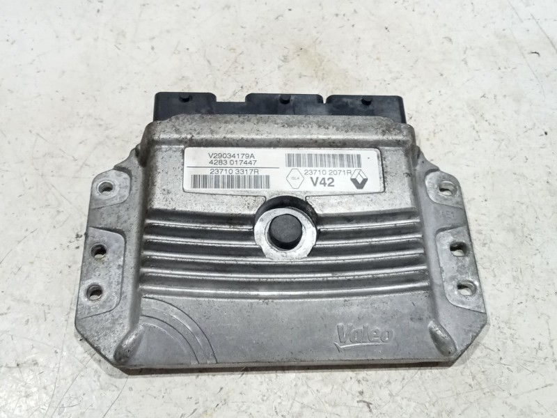 Recambio de centralita inyeccion para dacia sandero ii 1.2 referencia OEM IAM 237102071R  
