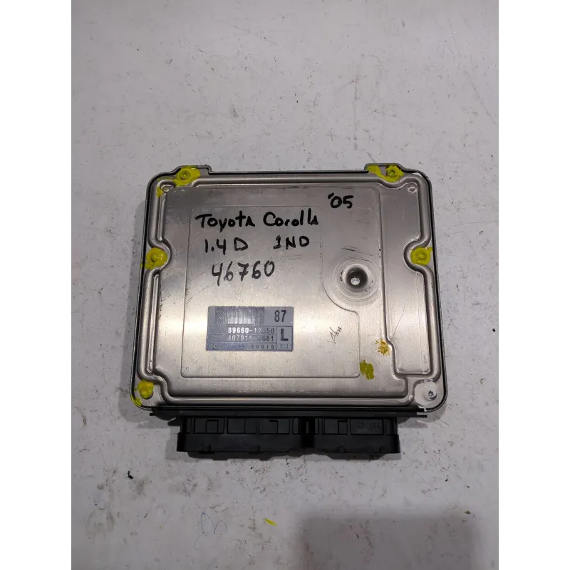 Recambio de centralita inyeccion para toyota corolla (_e12_) 1.4 d (nde120_) referencia OEM IAM 0281011734  