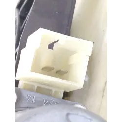 Recambio de mecanismo elevalunas delantero izquierdo para seat leon st 1.6 tdi 105 cv referencia OEM IAM S850202099  