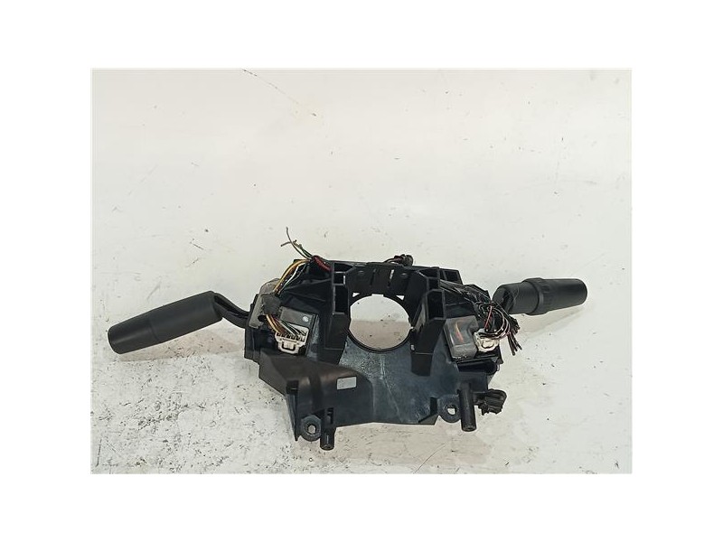 Recambio de mando multifuncion para mazda 3 berlina (bk)(2003) 2.0 referencia OEM IAM 17D682  