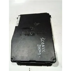 Recambio de centralita cierre para renault scenic ii (jm)(2003) 1.9 dci (jm12, jm0g) referencia OEM IAM 8200309693  