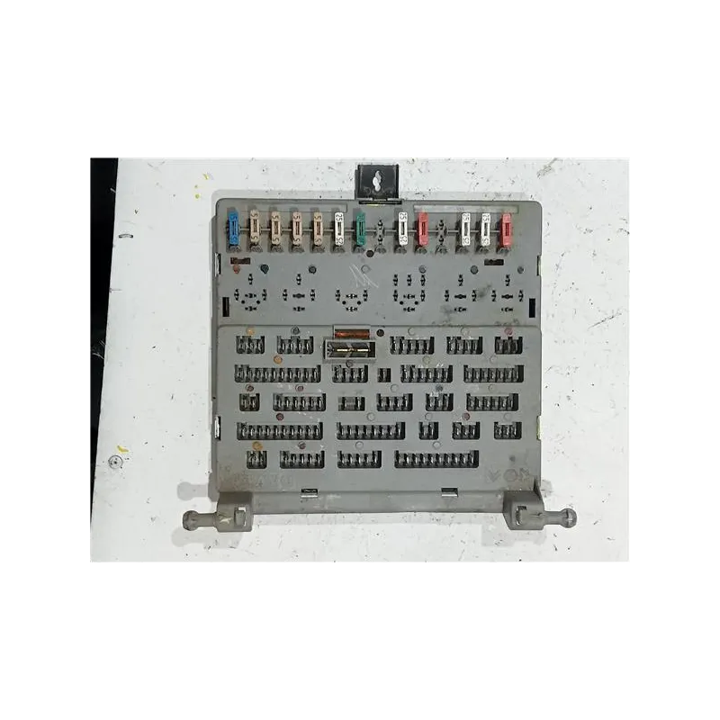 Recambio de centralita para peugeot 205 ii (20a/c) 1.4 referencia OEM IAM CAJA FUSIBLES  