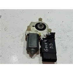 Recambio de motor elevalunas delantero derecho para volkswagen golf iv berlina (1j1)(1997) 1.6 16v referencia OEM IAM 9776105415