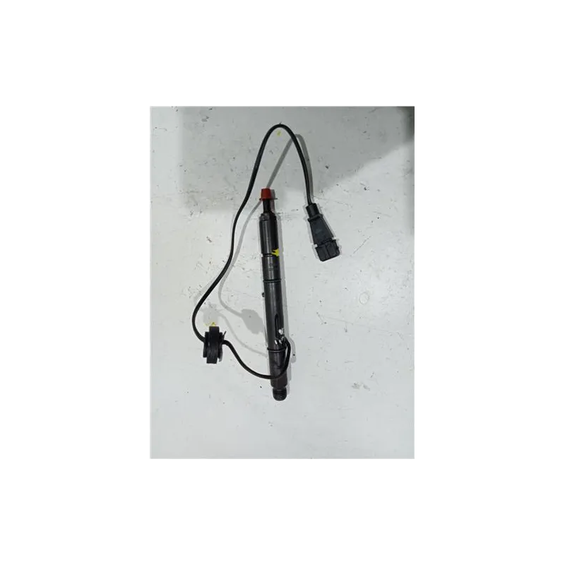 Recambio de inyector para volkswagen passat berlina (3b3)(2000) 1.9 tdi referencia OEM IAM 028130202E  