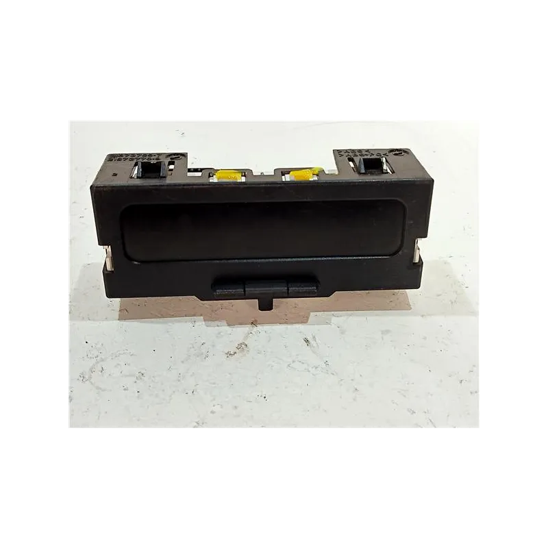 Recambio de reloj horario para renault clio iii (2005) 1.1 75 cv referencia OEM IAM 8200380298 216737697  