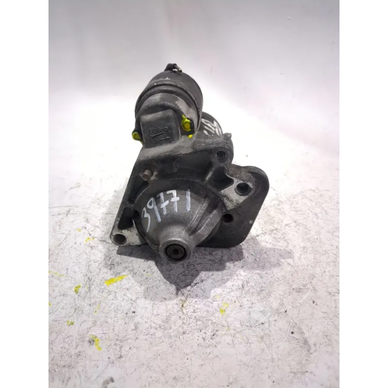 Recambio de motor arranque para dacia dokker 1.5 dci referencia OEM IAM 233003329R  