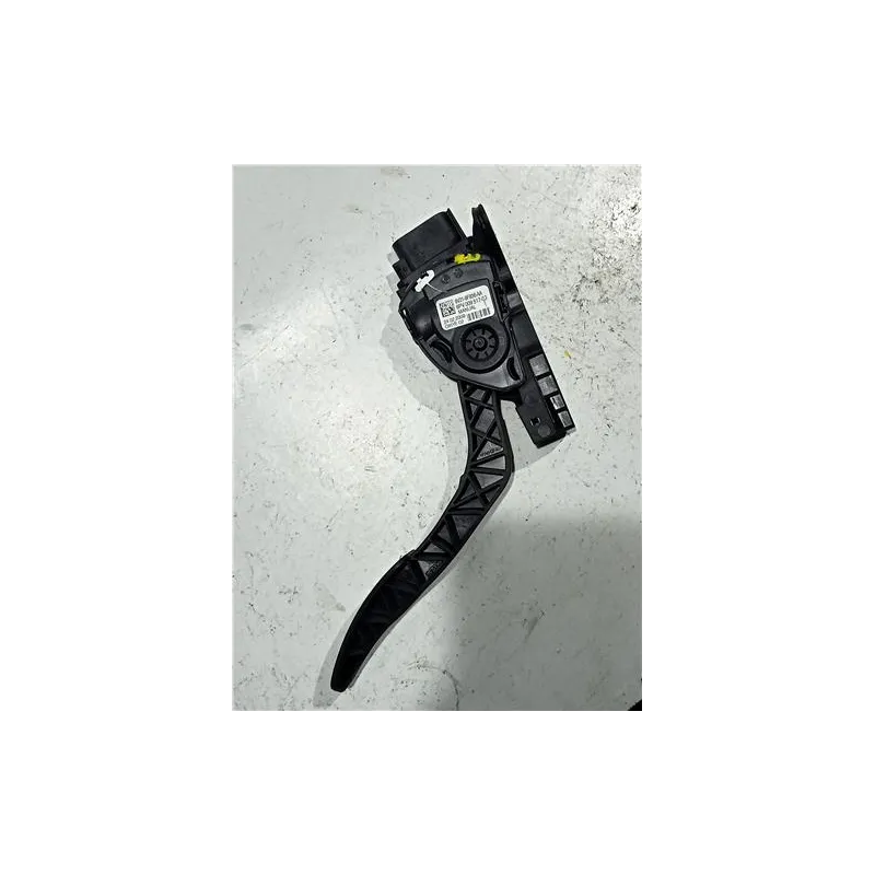 Recambio de potenciometro pedal gas para ford fiesta (cbk)(2002) referencia OEM IAM 8V219F836AA  