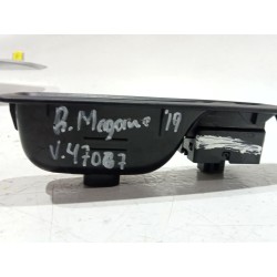 Recambio de mando elevalunas trasero izquierdo para renault megane iv sedán 1.3 tce 140 (lvnb) referencia OEM IAM E32368  