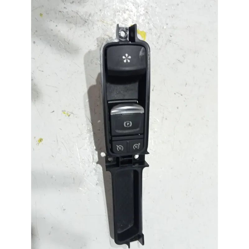 Recambio de mando multifuncion para renault megane iv sedán 1.3 tce 140 (lvnb) referencia OEM IAM 3347006IND  
