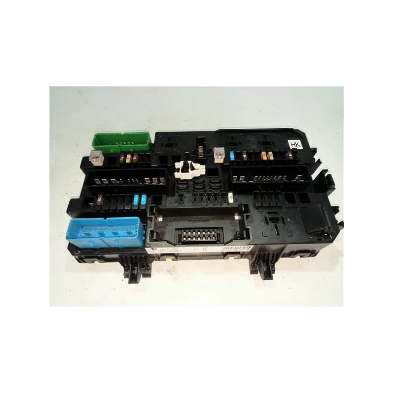 Recambio de caja fusibles/rele para opel astra h berlina (2004) 1.6 referencia OEM IAM 13206762  