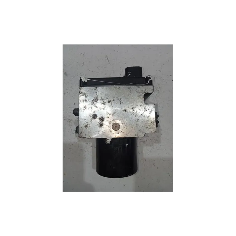 Recambio de nucleo abs para peugeot 407 hdi 135 referencia OEM IAM 15054001 S118676001J  