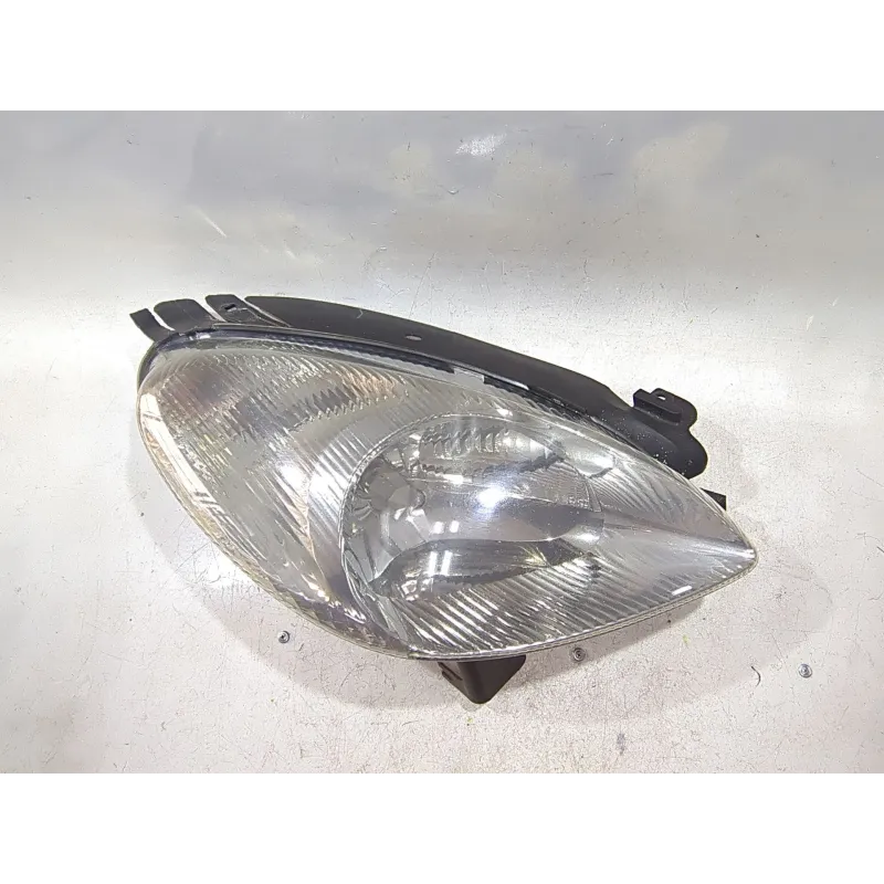 Recambio de faro delantero derecho para citroën xsara picasso (n68) 2.0 hdi referencia OEM IAM   