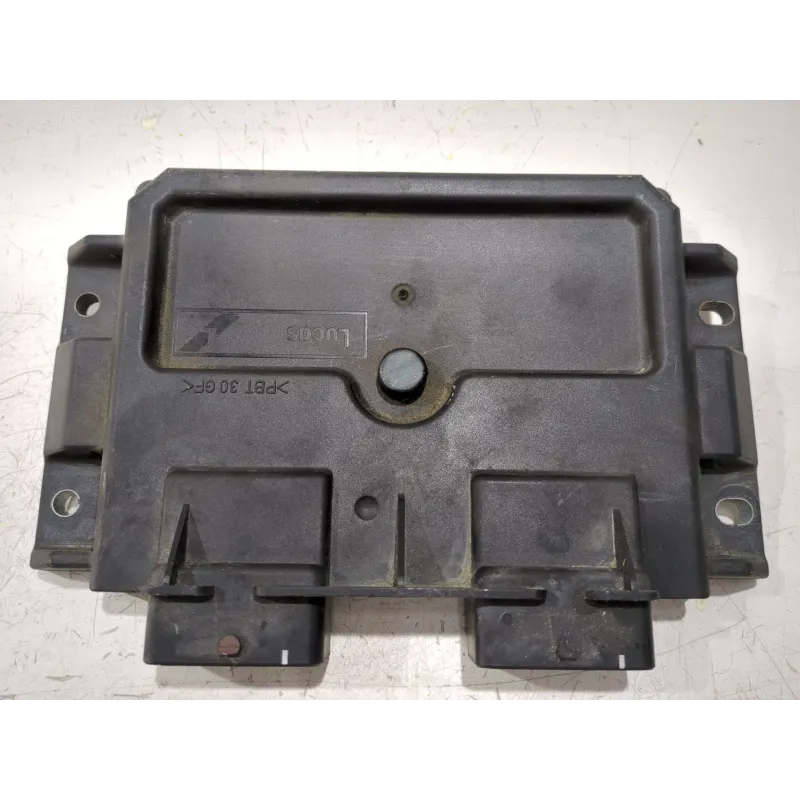 Recambio de centralita inyeccion para peugeot 206 hatchback (2a/c) 1.9 d referencia OEM IAM 9640899880 9639587680 R04080015G  