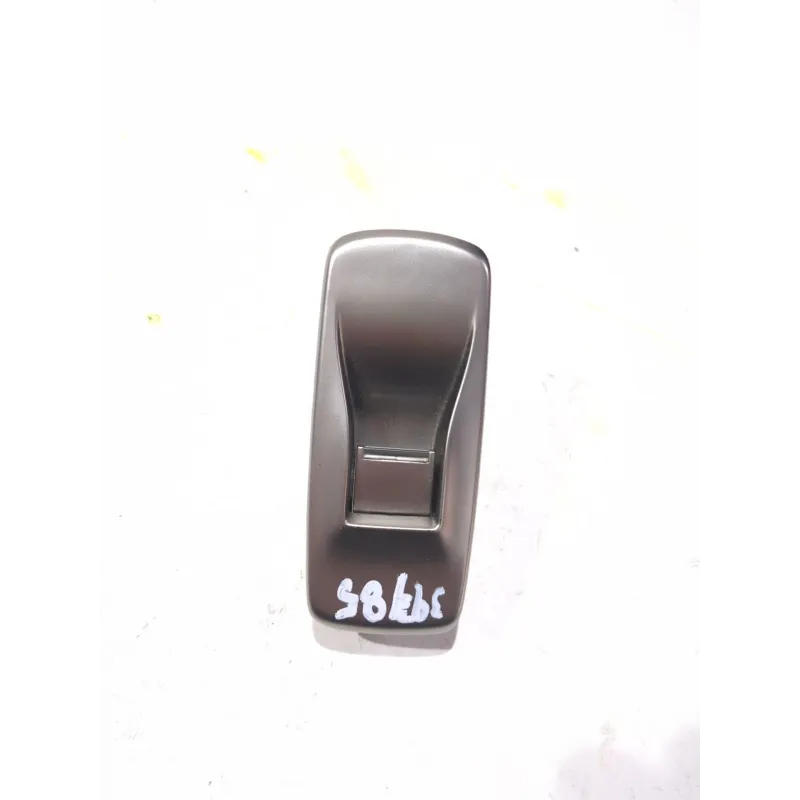Recambio de mando elevalunas trasero izquierdo para jaguar xf v6 diesel luxury v6 diesel cat referencia OEM IAM 8X2314717AB  