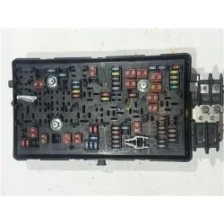 Recambio de caja fusibles/rele para opel insignia berlina (2008) 2.0 cdti referencia OEM IAM GM13255300 GM13255300  