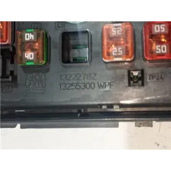 Recambio de caja fusibles/rele para opel insignia berlina (2008) 2.0 cdti referencia OEM IAM GM13255300 GM13255300  