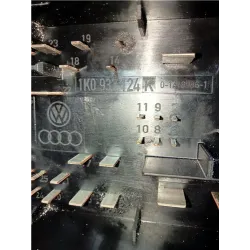 Recambio de caja fusibles/rele para volkswagen golf v (1k1)(2003) 2.0 tdi 16v referencia OEM IAM 1K0937124K  