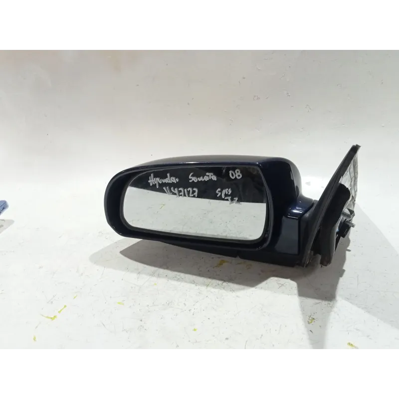 Recambio de retrovisor izquierdo para hyundai sonata v (nf) 2.0 crdi referencia OEM IAM E4012273  