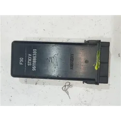 Recambio de centralita cierre para peugeot 405 berlina (1987) 1.8 turbo diesel referencia OEM IAM 9601886380  