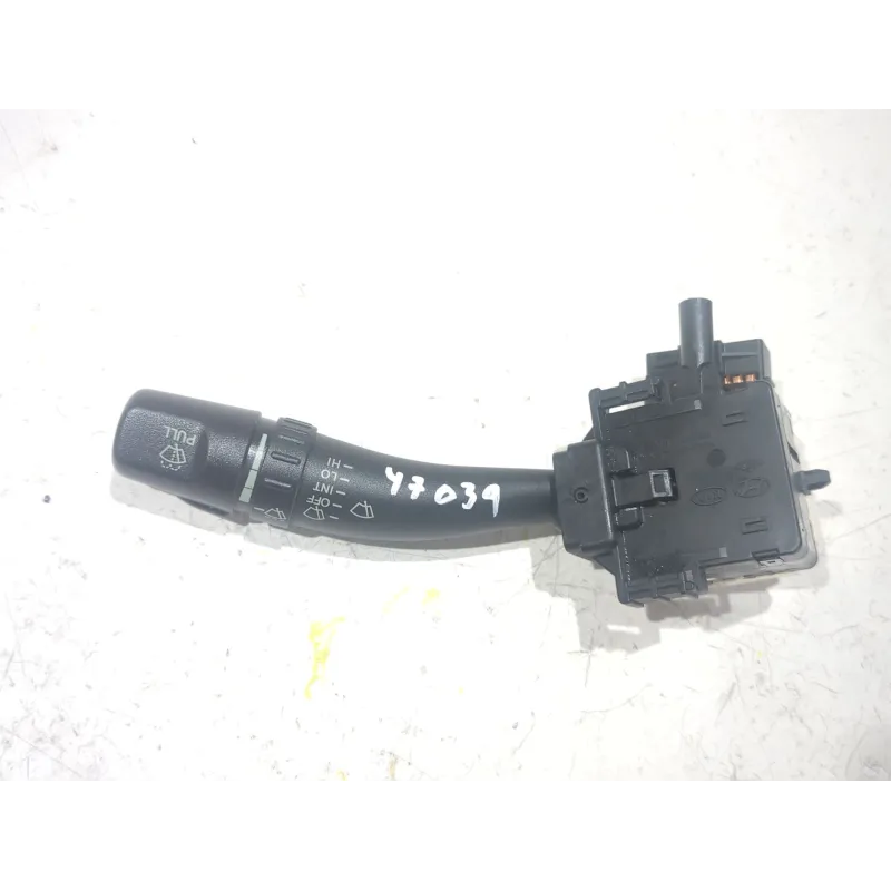 Recambio de mando limpiaparabrisas para hyundai sonata v (nf) 2.0 crdi referencia OEM IAM 3613P0LHD  