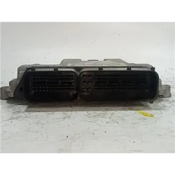 Recambio de centralita inyeccion para opel astra h berlina (2004) 1.6 referencia OEM IAM 0281011943 55556829  