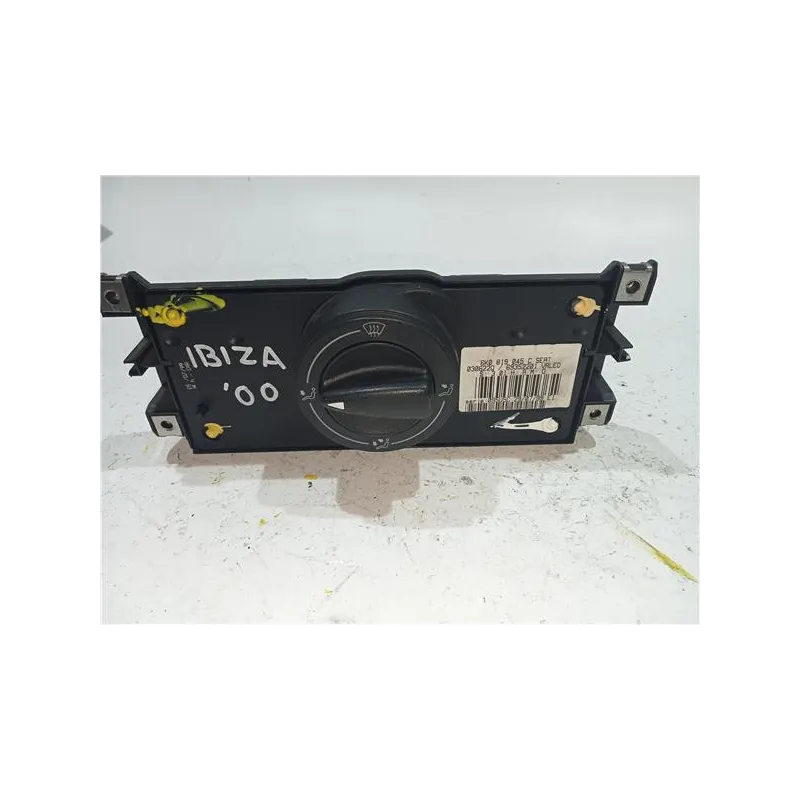 Recambio de mandos climatizador para seat ibiza (6k1)(08.1999) 1.4 referencia OEM IAM 6K0819045C 69352201  