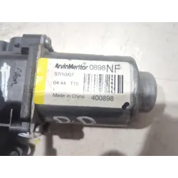 Recambio de motor elevalunas delantero derecho para hyundai sonata v (nf) 2.0 crdi referencia OEM IAM 400898  