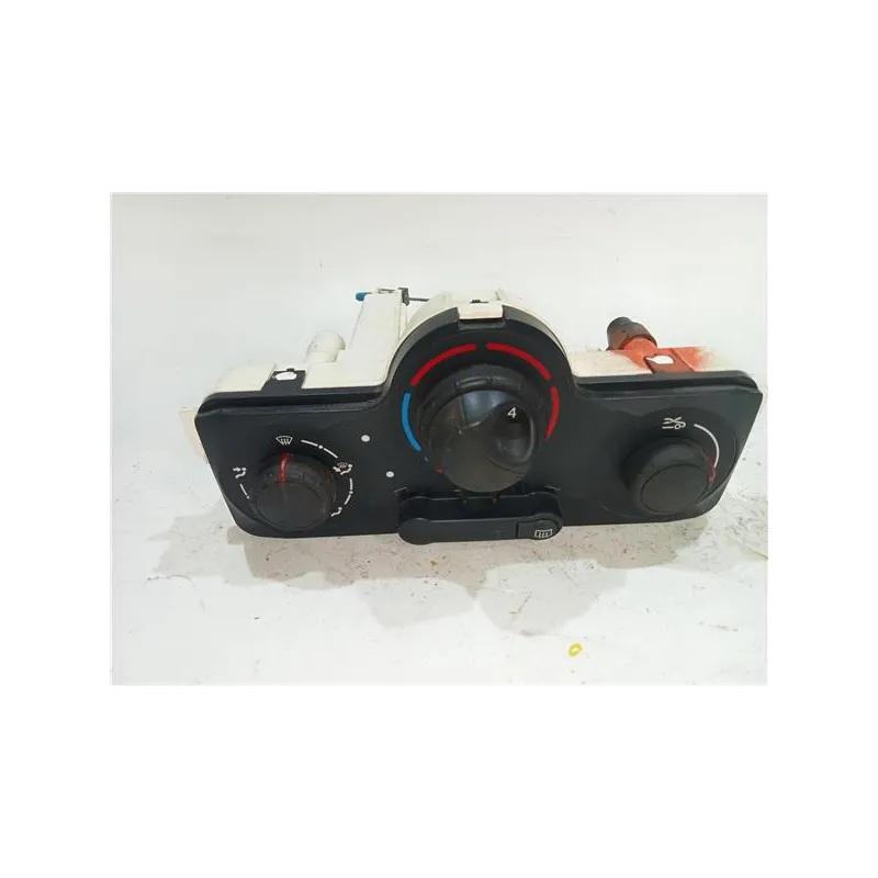 Recambio de mandos climatizador para renault clio iii (2005) 1.1 75 cv referencia OEM IAM 69597003  