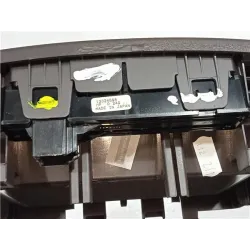 Recambio de rejilla entrada de aire para opel insignia berlina (2008) 2.0 cdti referencia OEM IAM 13282236  