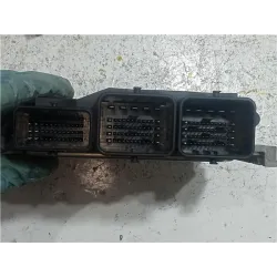Recambio de centralita inyeccion para citroën c5 berlina (2001) 2.0 hdi referencia OEM IAM 0281011524 EDC15C226  