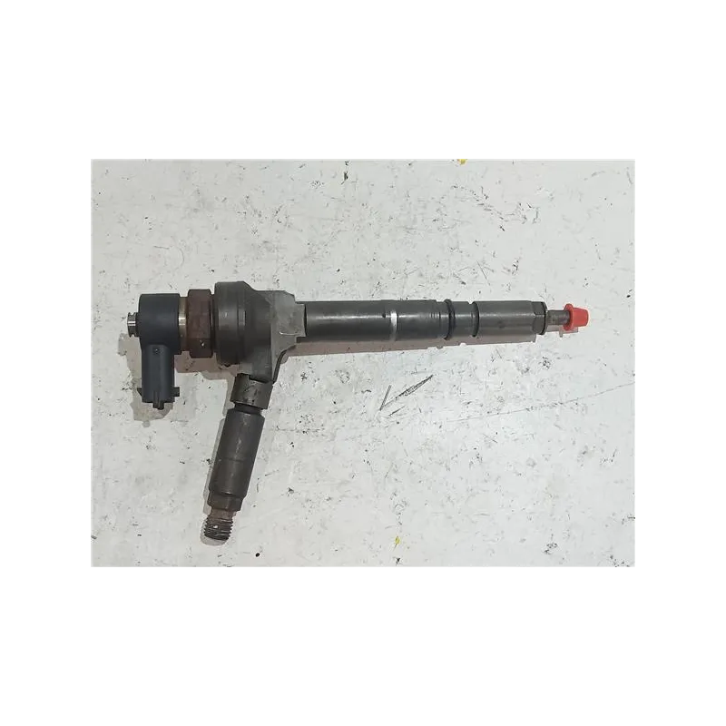 Recambio de inyector para opel astra h berlina (2004) 1.7 cdti referencia OEM IAM 0445110175  