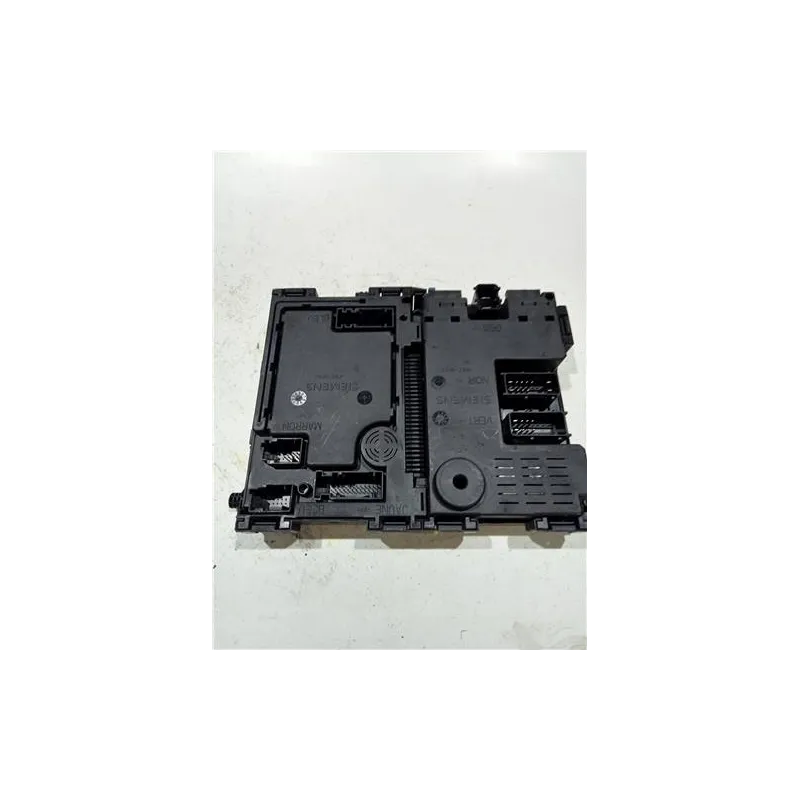 Recambio de caja fusibles/rele para peugeot 206 sw (2002) 1.4 referencia OEM IAM S105872300E  