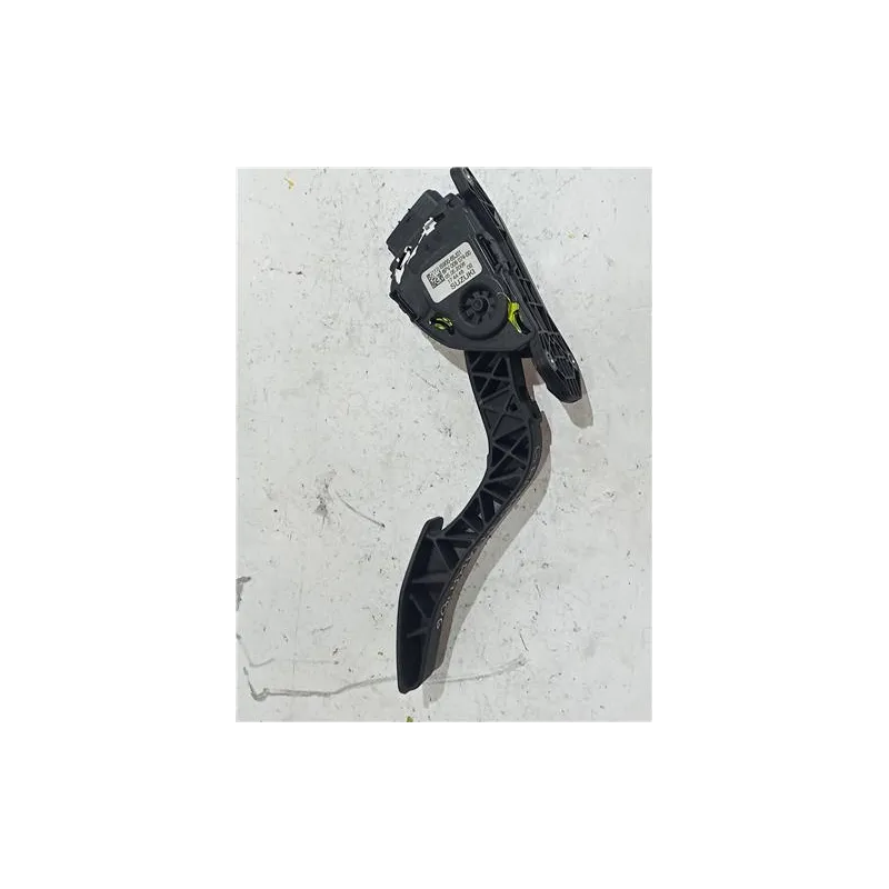Recambio de potenciometro pedal gas para suzuki grand vitara (jb/jt)(2005) 1.9 ddis referencia OEM IAM 590065J01  