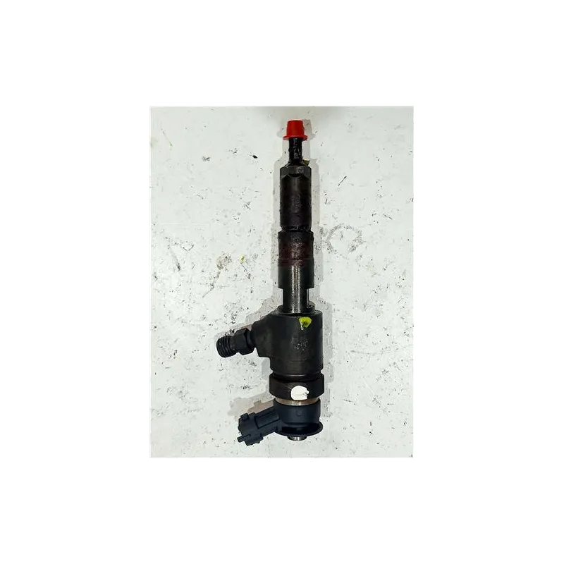 Recambio de inyector para peugeot 206 (1998) 1.4 hdi eco 70 referencia OEM IAM 0445110135  