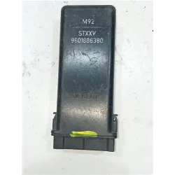 Recambio de centralita cierre para peugeot 405 berlina (1987) 1.8 turbo diesel referencia OEM IAM 9601886380  