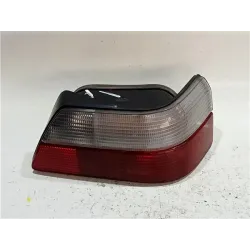 Recambio de piloto trasero derecho para peugeot 605 (1989) 2.1 turbo diesel referencia OEM IAM E288024  
