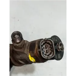 Recambio de inyector para peugeot 407 hdi 135 referencia OEM IAM 0445110297  