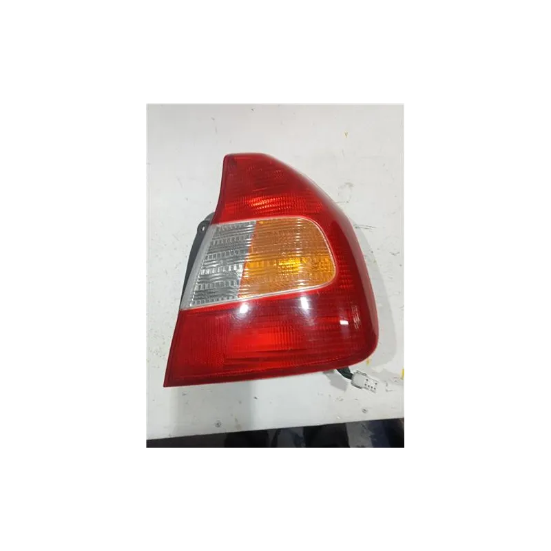 Recambio de piloto trasero derecho para hyundai accent (lc)(2000) 1.5 crdi referencia OEM IAM F001B022A01  