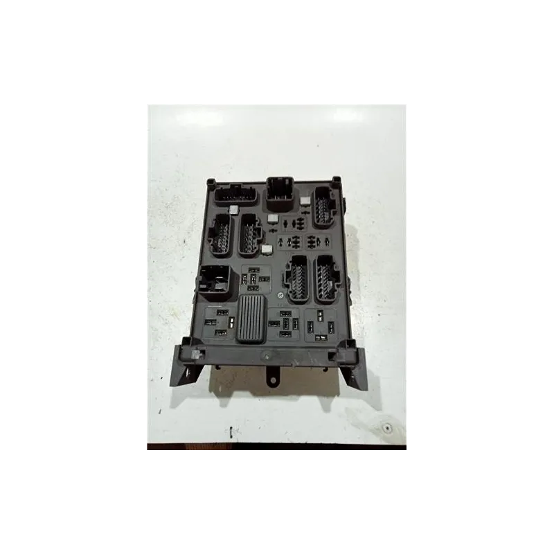 Recambio de caja fusibles/rele para renault laguna (b56)(1994) 2.2 d (b56f/2) referencia OEM IAM 518002209  