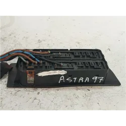 Recambio de mando elevalunas para opel astra f berlina (1991) 1.7 tds referencia OEM IAM 90383584 GM90383584  