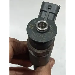 Recambio de inyector para peugeot 206 (1998) 1.4 hdi eco 70 referencia OEM IAM 0445110252  