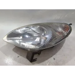 FARO DELANTERO IZQUIERDO 